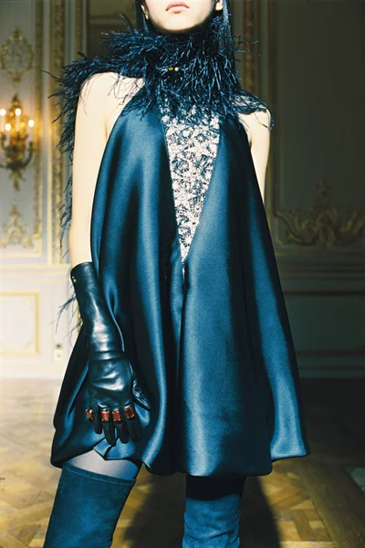 Look 29